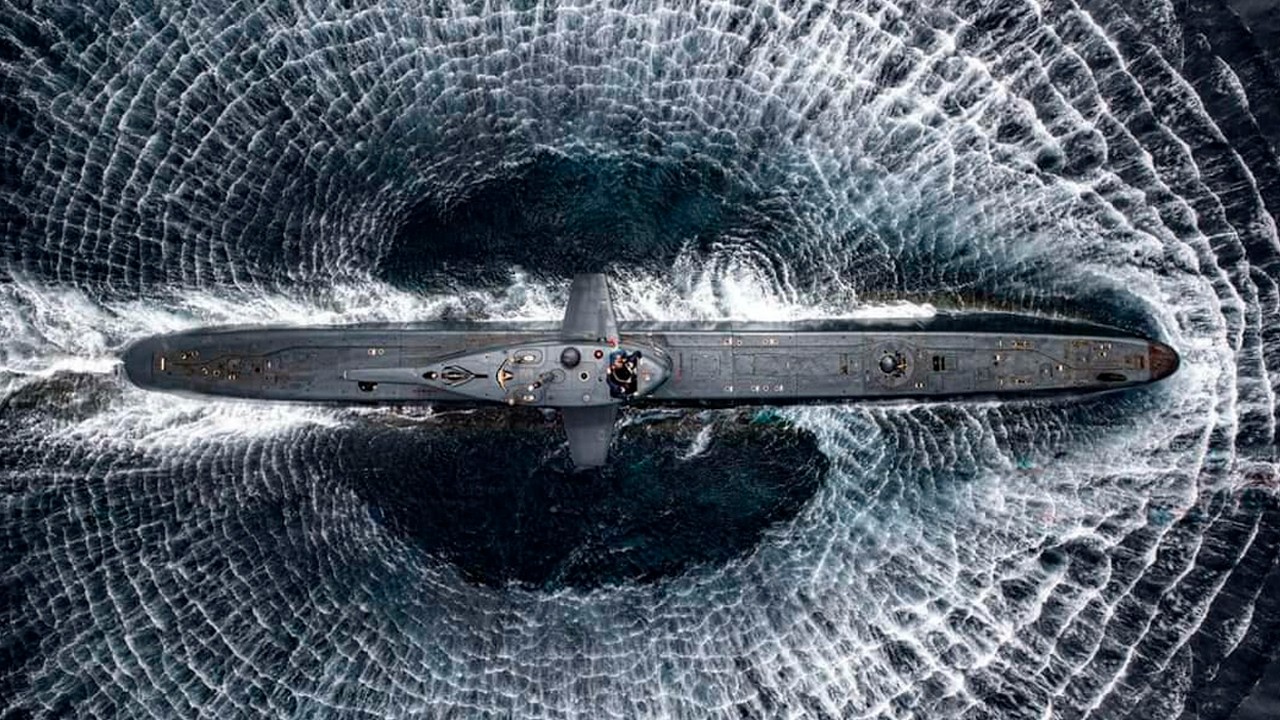 The Craziest Submarine Moves Ever