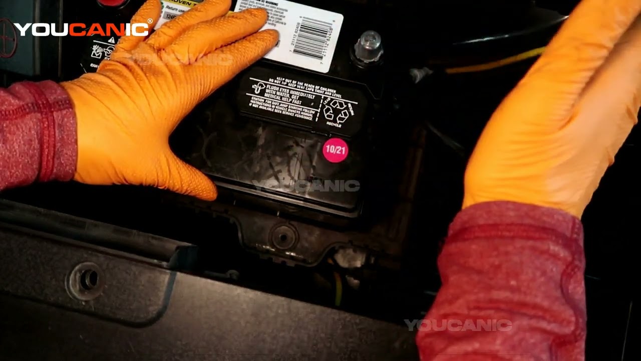 2015–2021 Kia Sedona Test and Replace Battery