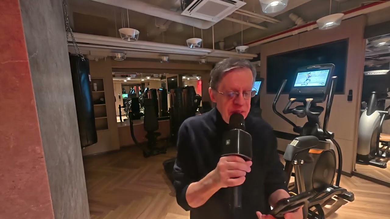 Moonlight feels right / Starbuck 