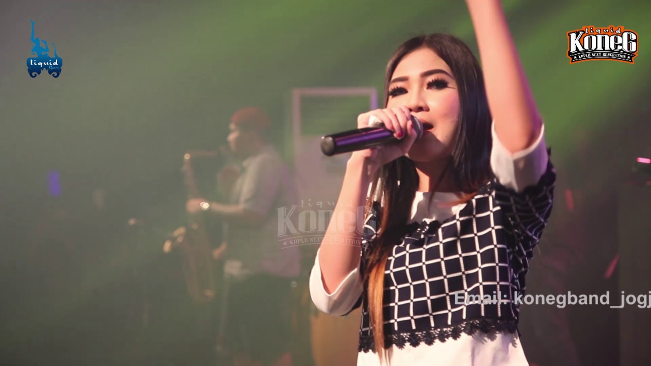 KONEG LIQUID & NELLA KHARISMA ~ KONCO MESRA [LIVE CONCERT - Liquid Cafe JOGJA] [Cover]
