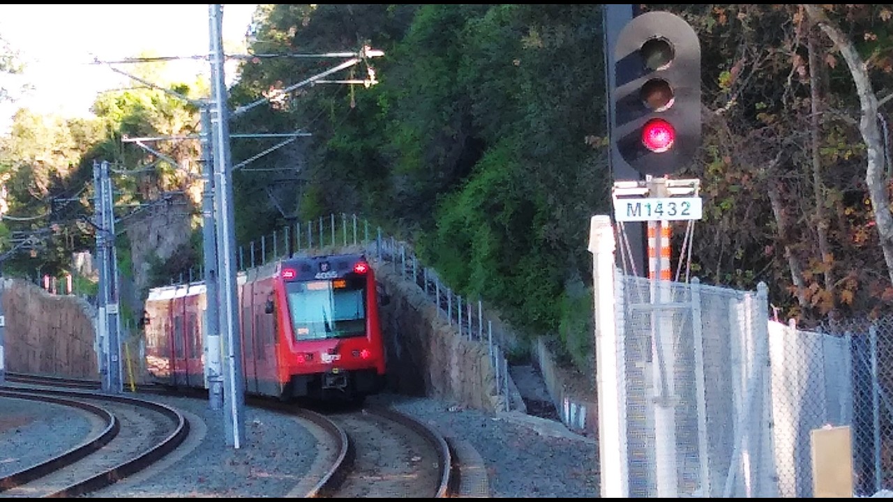 MTS Green Line Trolley Knocks Down Old Trolley Signal (70th Street Trolley Station)