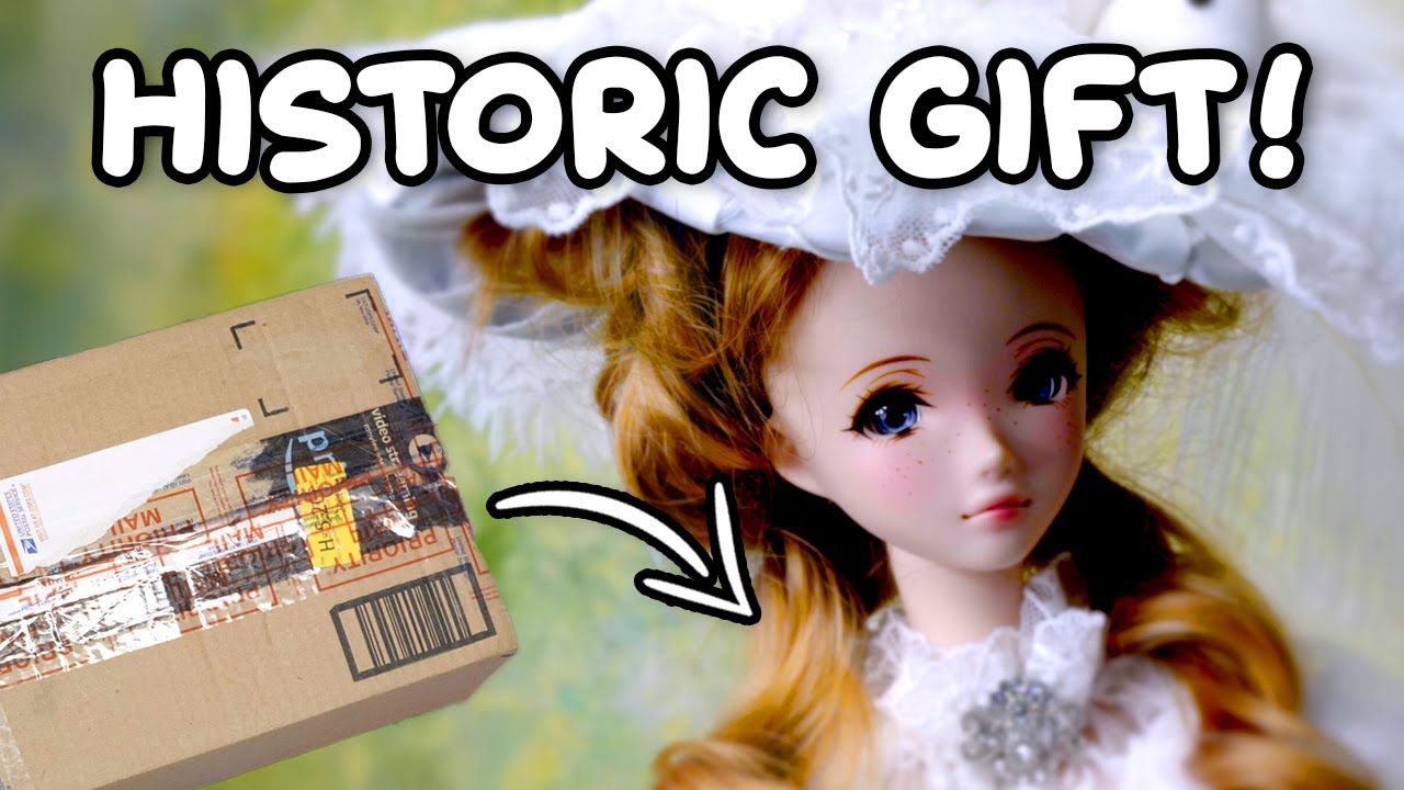 WHAT?! A Fan Surprised Us With A Historical Smart Doll Dress!