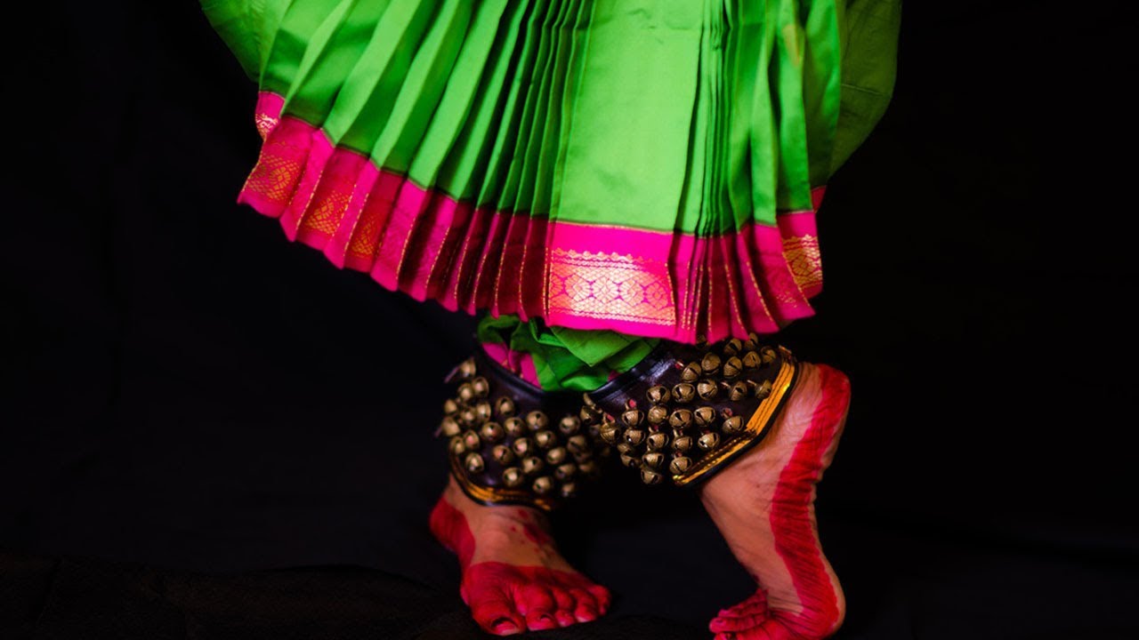 Mallari - Invocatory Item & Kauthuvam - Learn Bharatanatyam Basics with Srekala Bharath