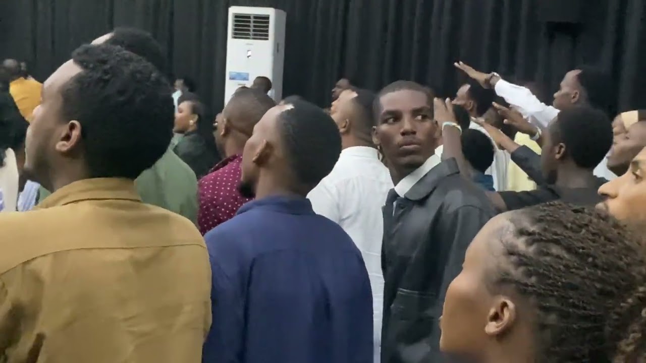 Gisubizo ministries 🇷🇼 mumuhuro wabera bariribye indirimbo zamazamuka 🙌🙌🙌🙌🙌🙌🙌🙌🙌🙌🙌🙌