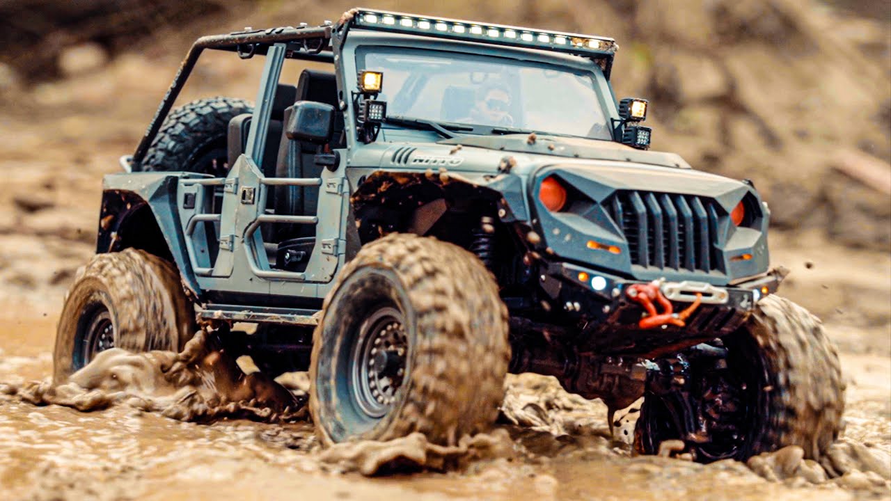 1/10 Scale RC JEEP WRANGLER Off-road driving 4x4