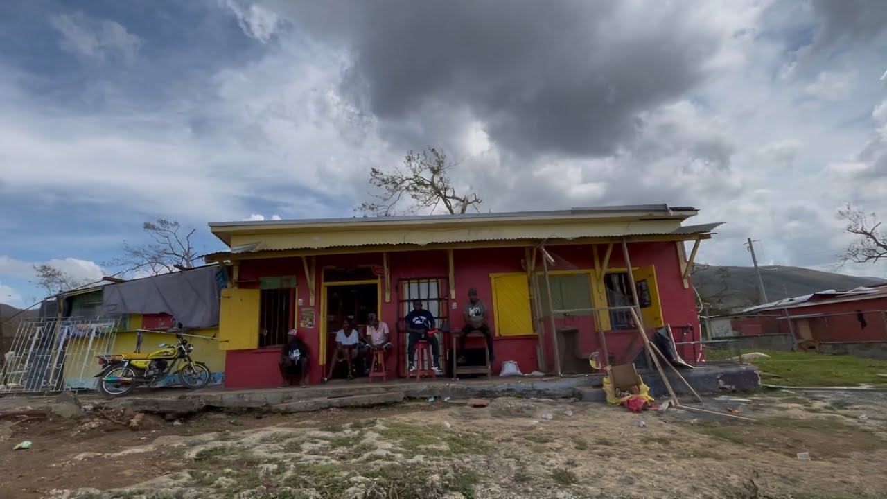 SCENES FROM DISASTER MELISSA CRUSHES JAMAICA 🇯🇲 TOP BURNT SAVANNA ST.ELIZABETH #JAMAICA 