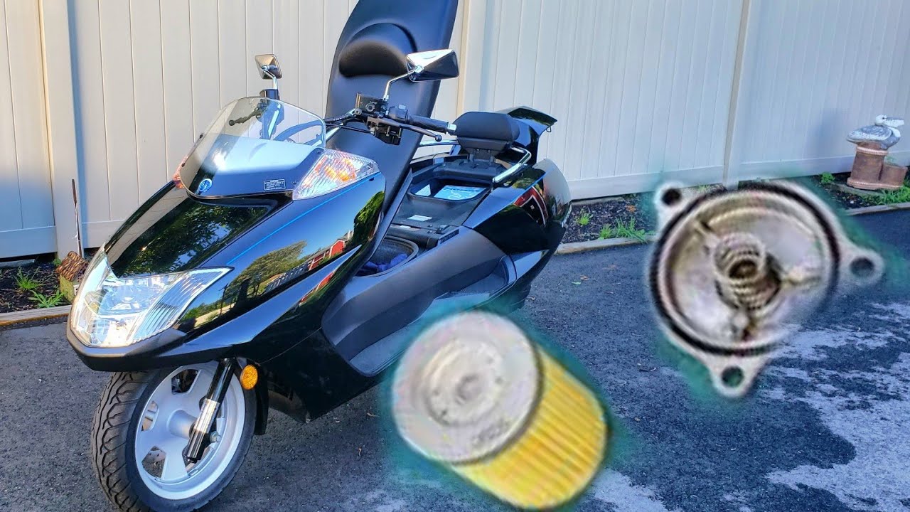 A Complete Oil &  Filter Change for Yamaha Morphous Scooter