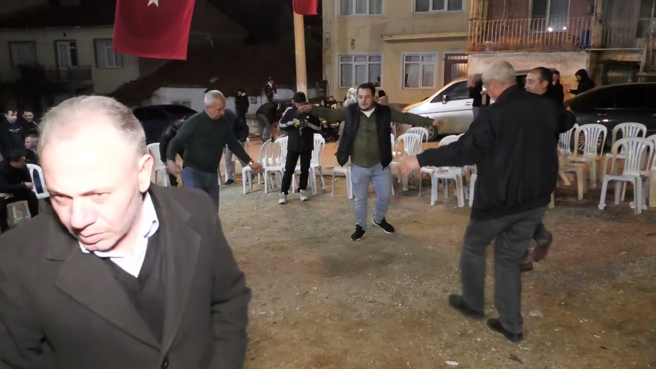 AHMET ÇAM   DEĞİRMENİN OLUĞU