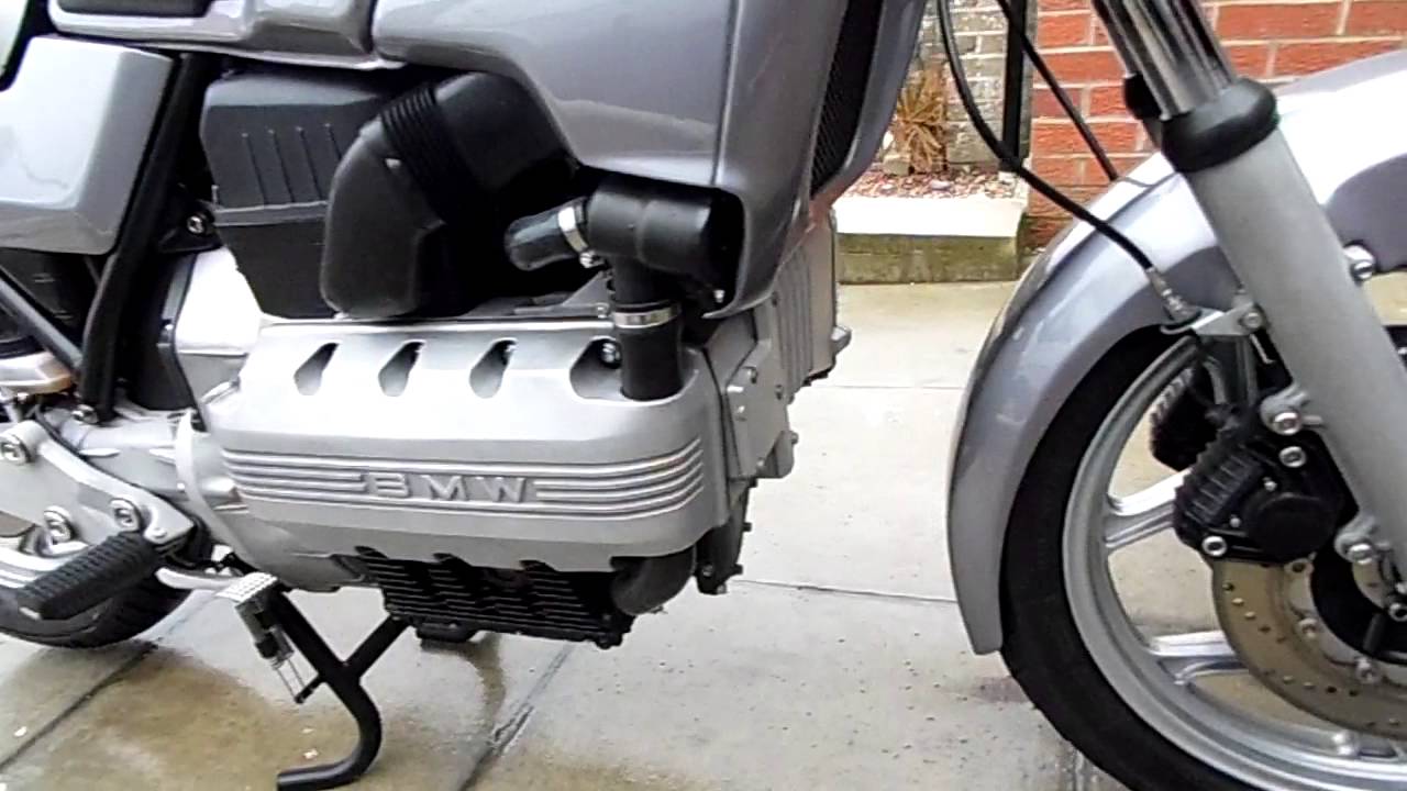 BMW K100 naked