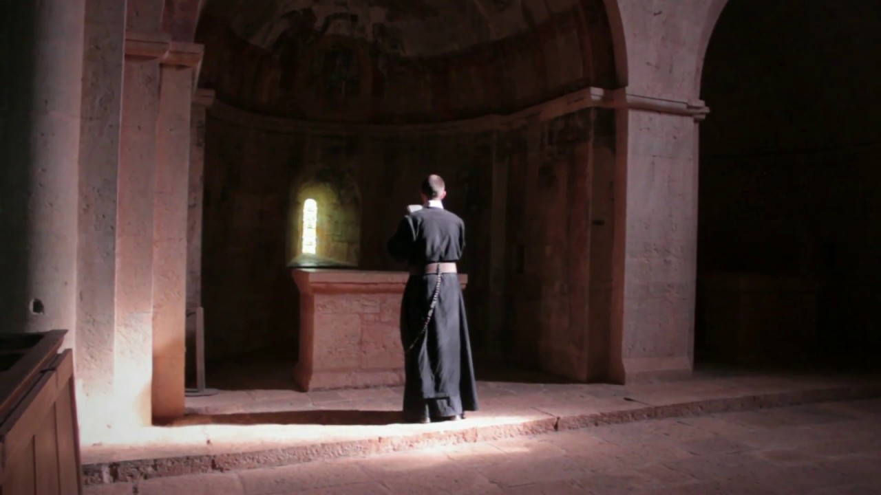 Victimae Paschali Laudes — Thoronet Abbey