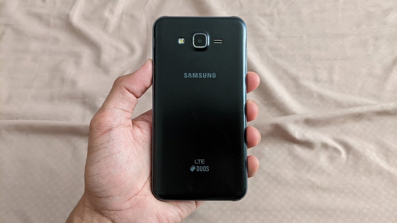 Samsung Galaxy J7 2015 | New Phone in my Collection 2026