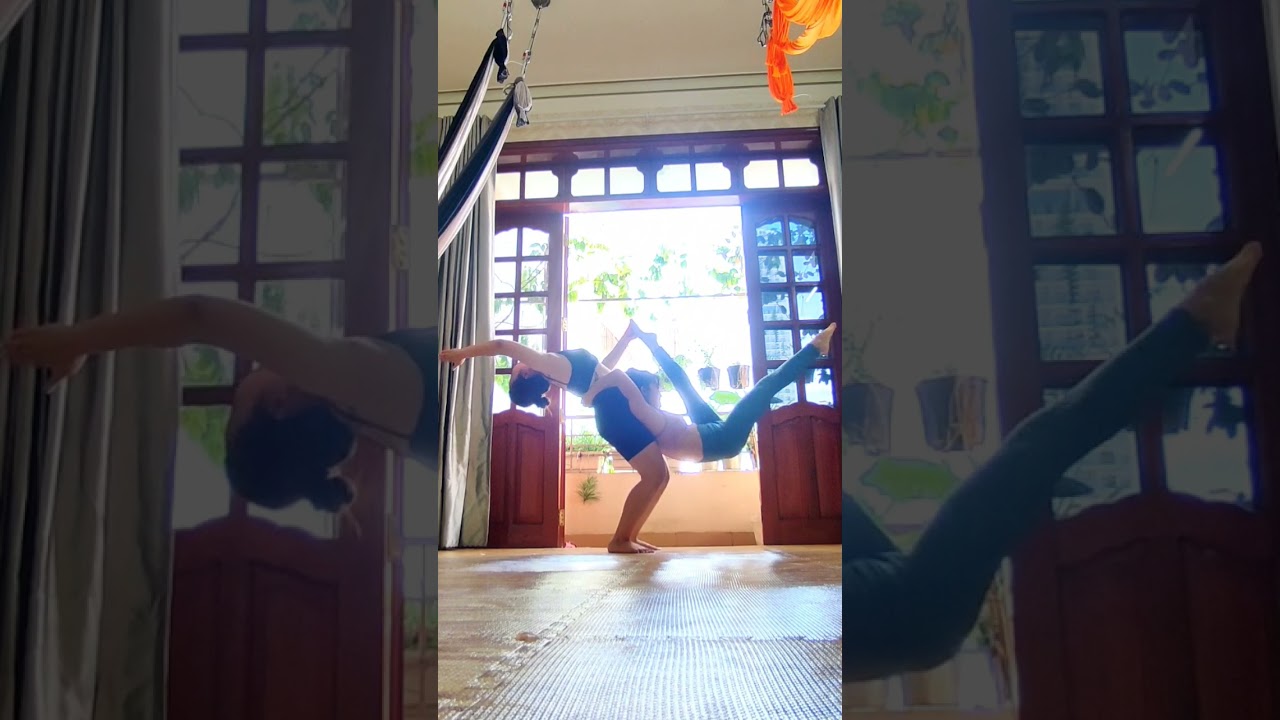 Một tư thế yoga đ&ocirc;i n&egrave; #diemyoga #yoganhatrang