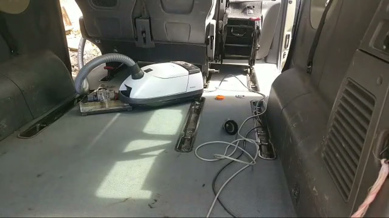 ASMR Vacuum cleaner sound - How To Clean A Dirty Van