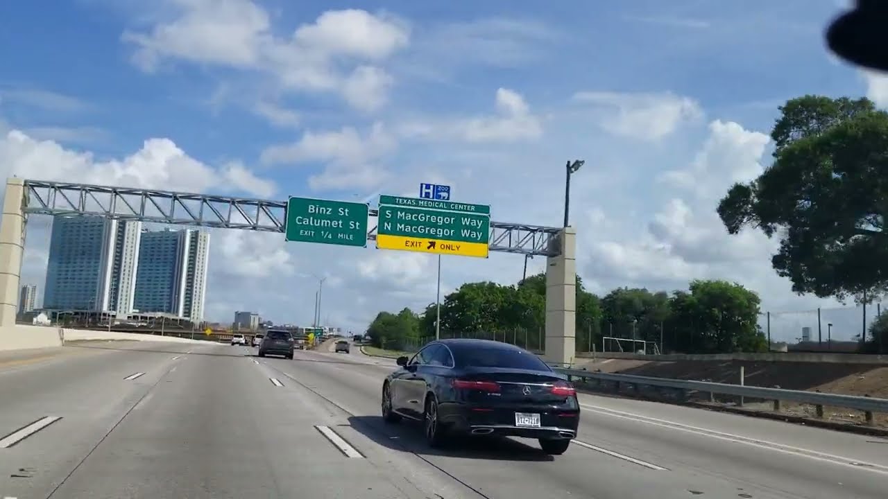 Beautiful Houston,Texas Driving In 90 Alternate to 288