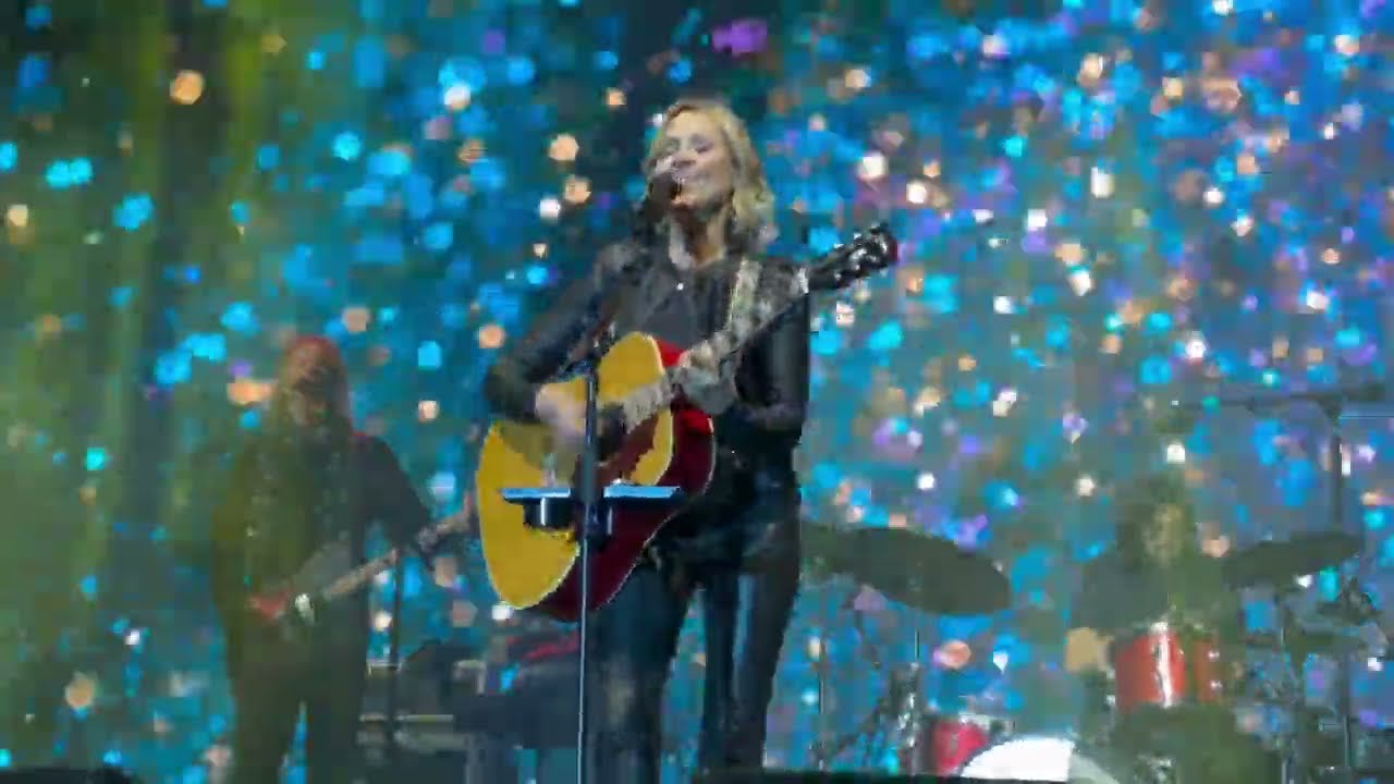 Sheryl Crow - A Change Would Do You Good - The Piece Hall, Halifax UK - 13 June 2024