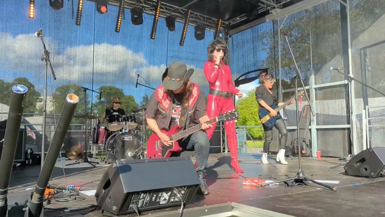 The Priscillas - Number - Pride in the Park Southampton.