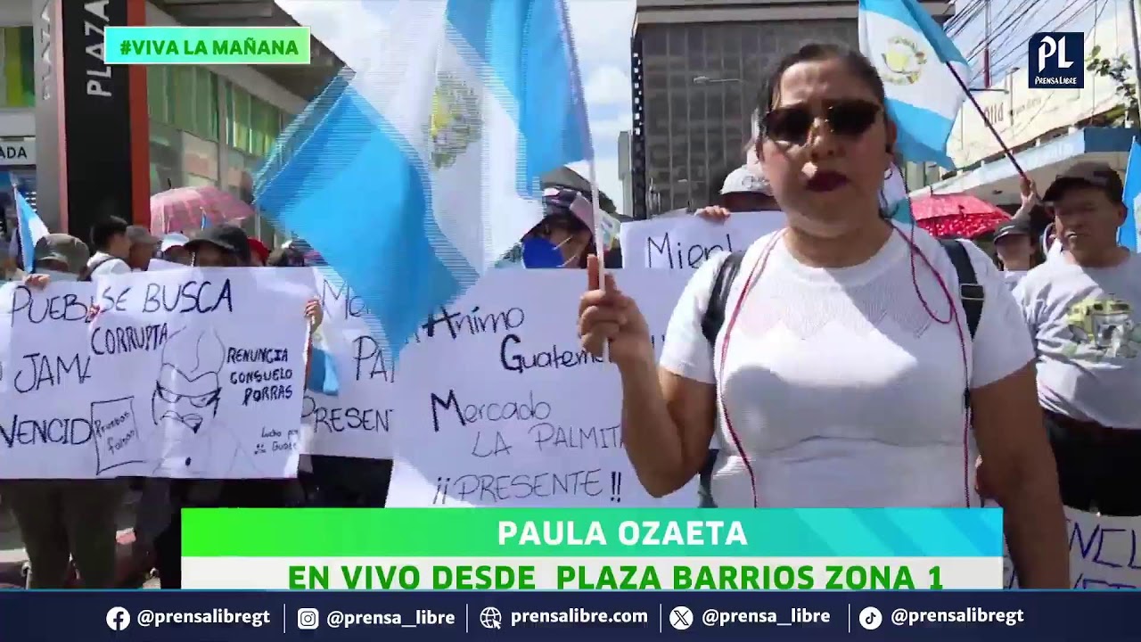Marcha en Plaza Barrios, zona 1; bloqueos y paros por octavo día en Guatemala