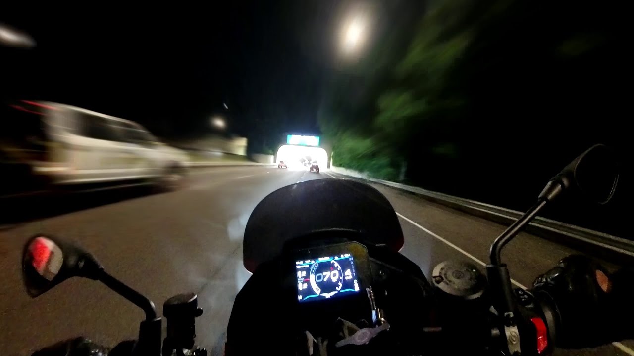 Night Run - V100 Mandello