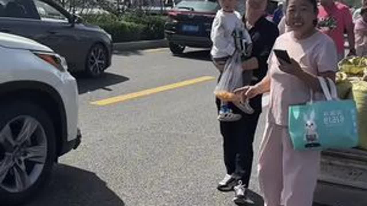 刚才被卖鹅的举报了，在发一次！ #人生第一次 #用抖音记录人生