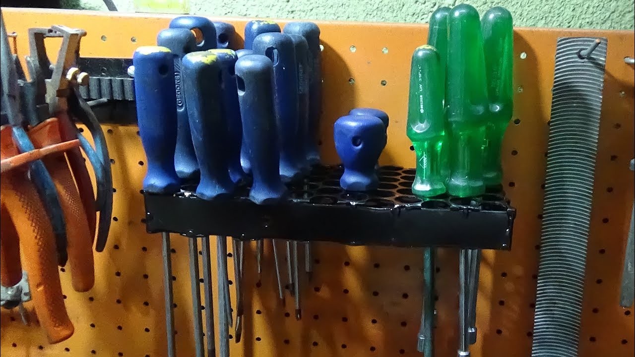 SUPORTE PARA CHAVE #FERRAMENTA FEITA DE GRELHA MOEDA PARA CHURRASQUEIRA MUITO FÁCIL E BARATO