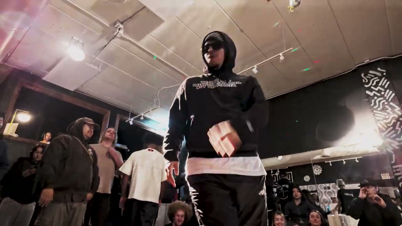 Intricate(TUTGODZ & ERC) vs Ace // Top 16 // Boxing Ring Vol. 2 // TUTTING 1v1