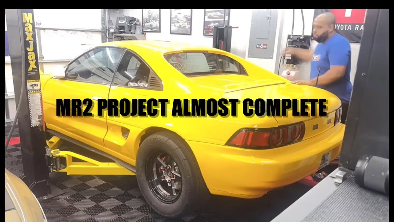 Just another day Wrenching on the MR2!!!