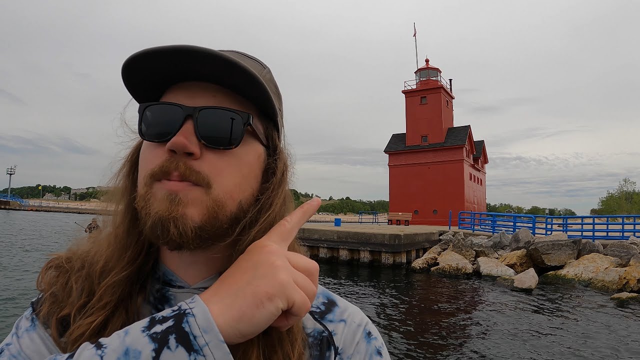 West Michigan Lighthouse Road Trip | Michigan Lighthouse Driving Tour