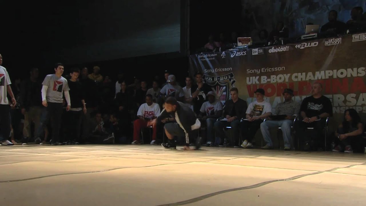 Soul Mavericks (UK) vs. Zulu Kingz (Worldwide) - UK BBoy Championships 2010