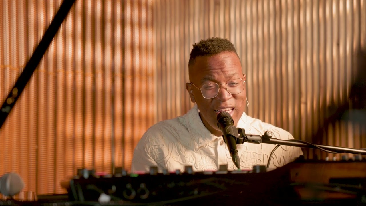 Michael Mayo - Bag of Bones (Solo Piano Performance Video)