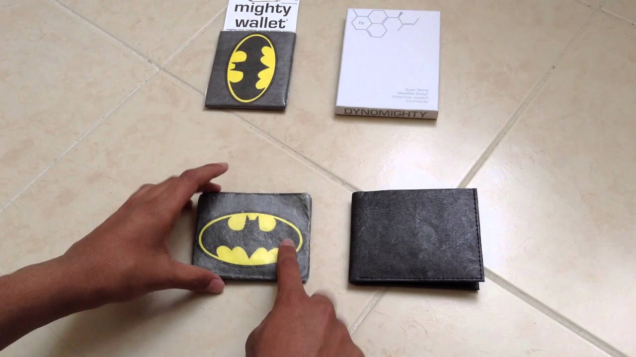 Dynomighty MightyWallet vs Tyvek Billfold | Comparison