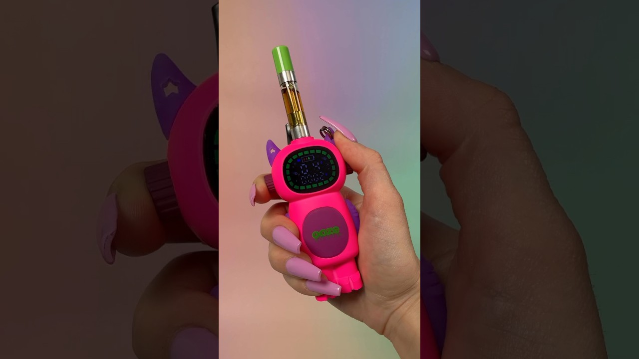 Never puff alone again 🤭 #oozelife #oozepen #giftsforher #420 #710 #vapelife