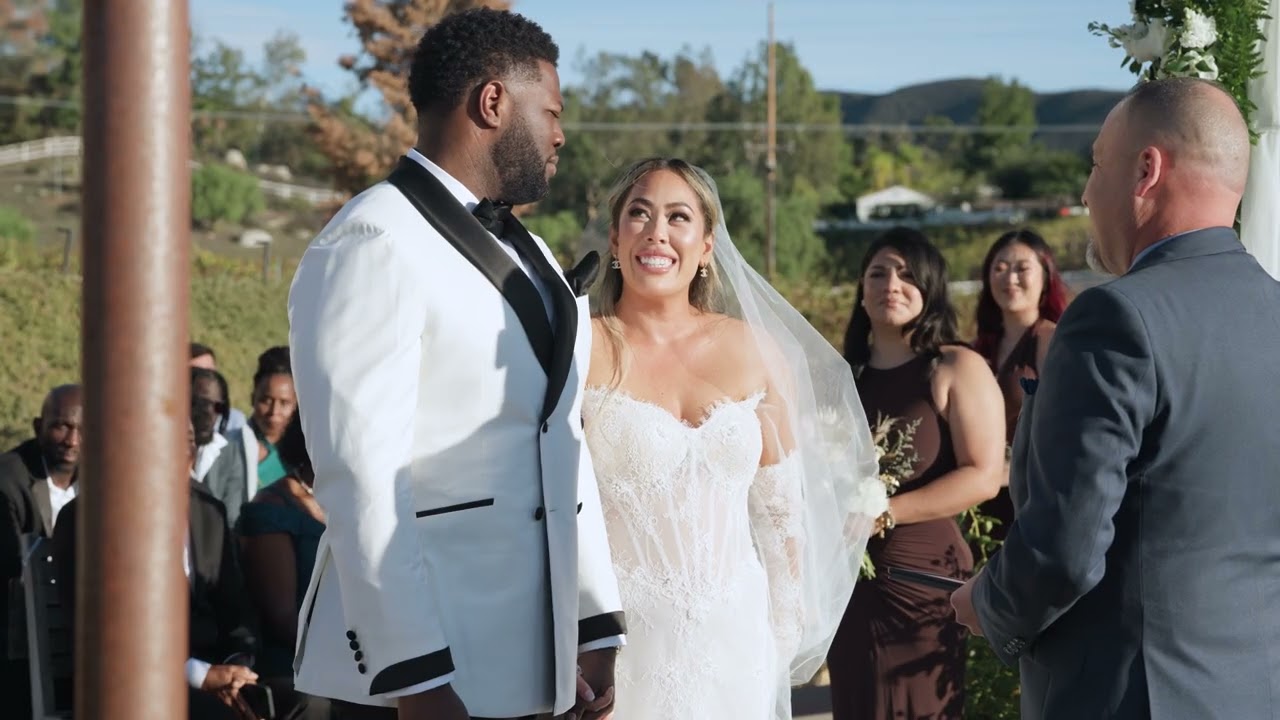Sunlit Vineyard Wedding at Danza Del Sol | Ashley + Brent