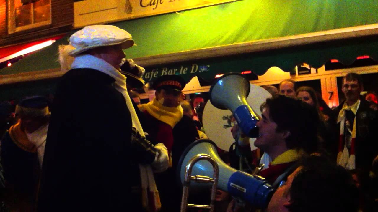 Prins in Den Bosch, wauw wat ben je mooi en lekker (Attenooije)