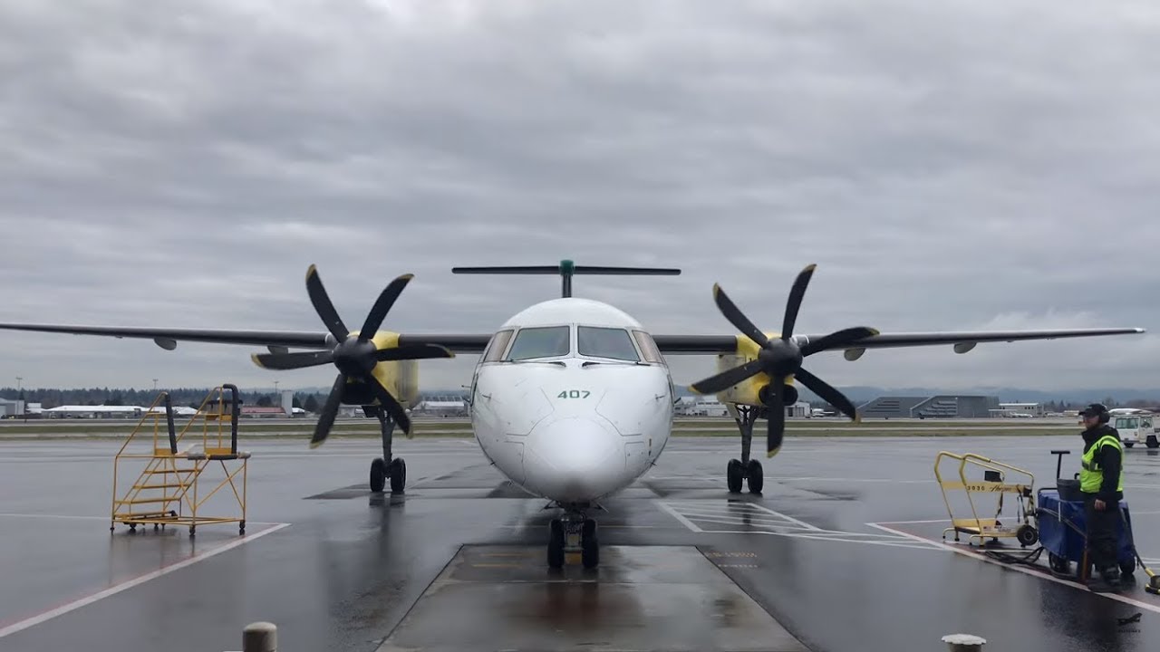 Alaska Airlines Bombardier DCH 8 Q400 [N407QX] taxi in and shut down at PDX