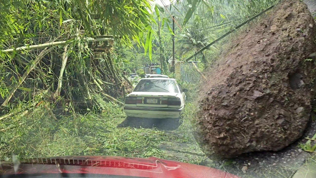 Hurricane beryl did this | full junction drive | aftermath beryl block the junction roads