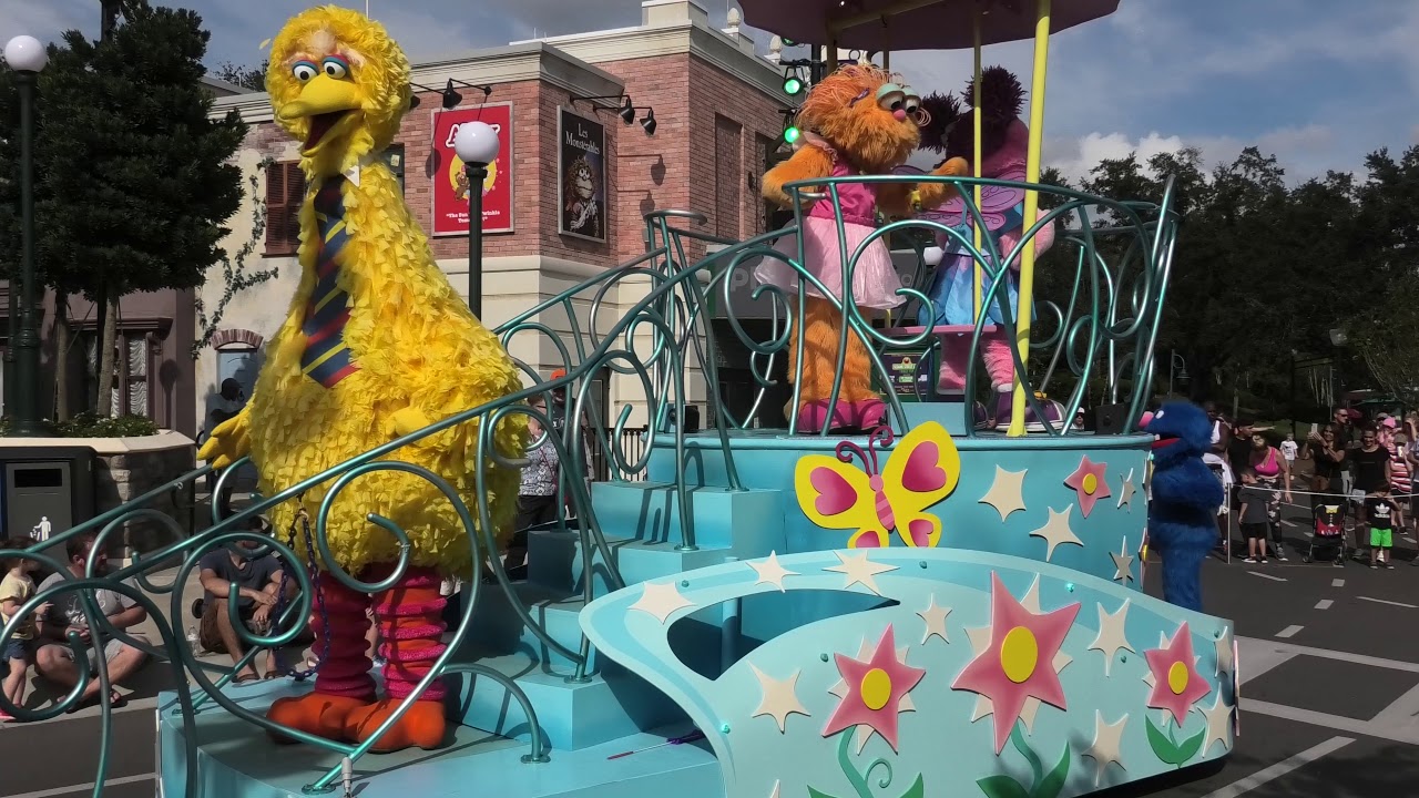 Sesame Street Party Parade 🌊🐠  FULL PARADE at Sea World Orlando!