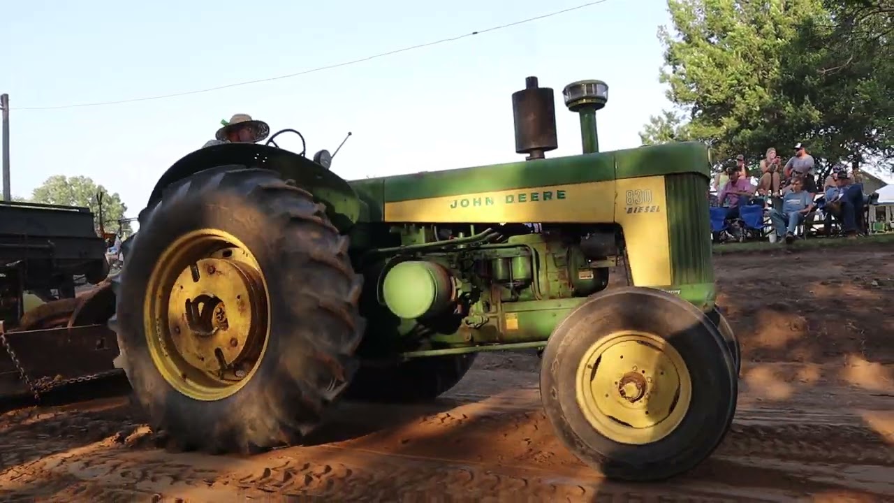 John Deere 830 Diesel Pulling at Western Missouri Antique Tractor & Machinery Association 45th Show