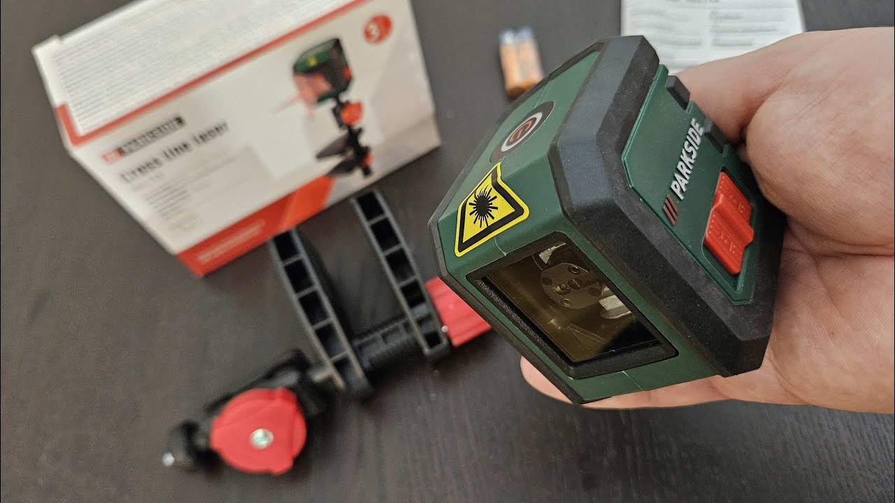Unboxing Cross line laser PKLL 7 E4 from LIDL