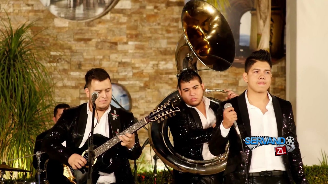 Estilo Italiano - La Historia De Mi Vida (En Vivo 2017)