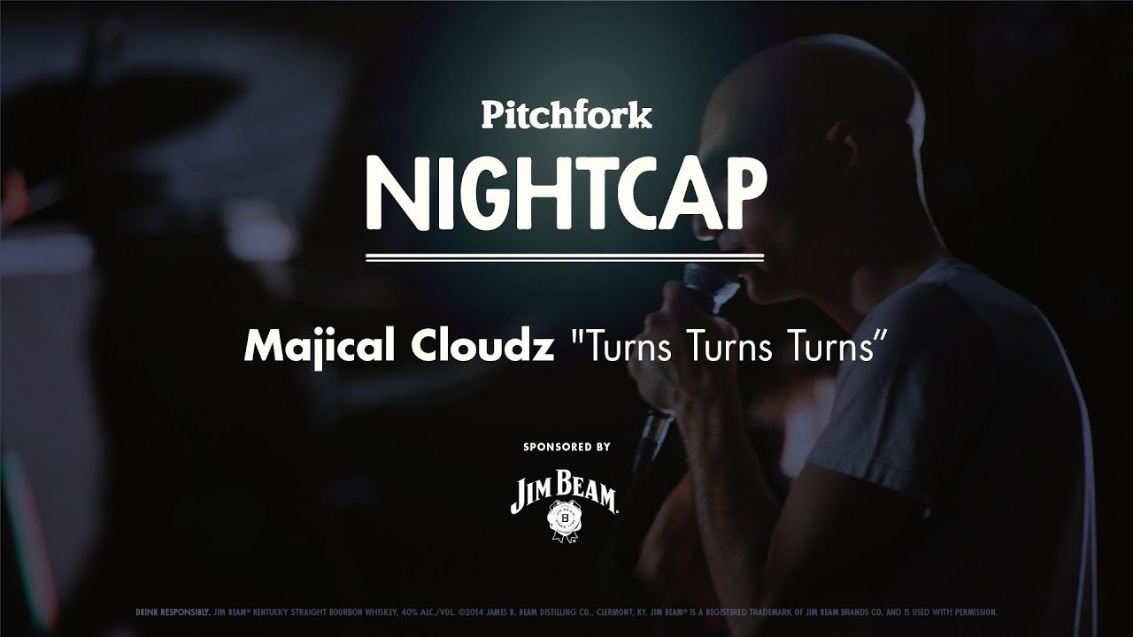 Majical Cloudz Performs 