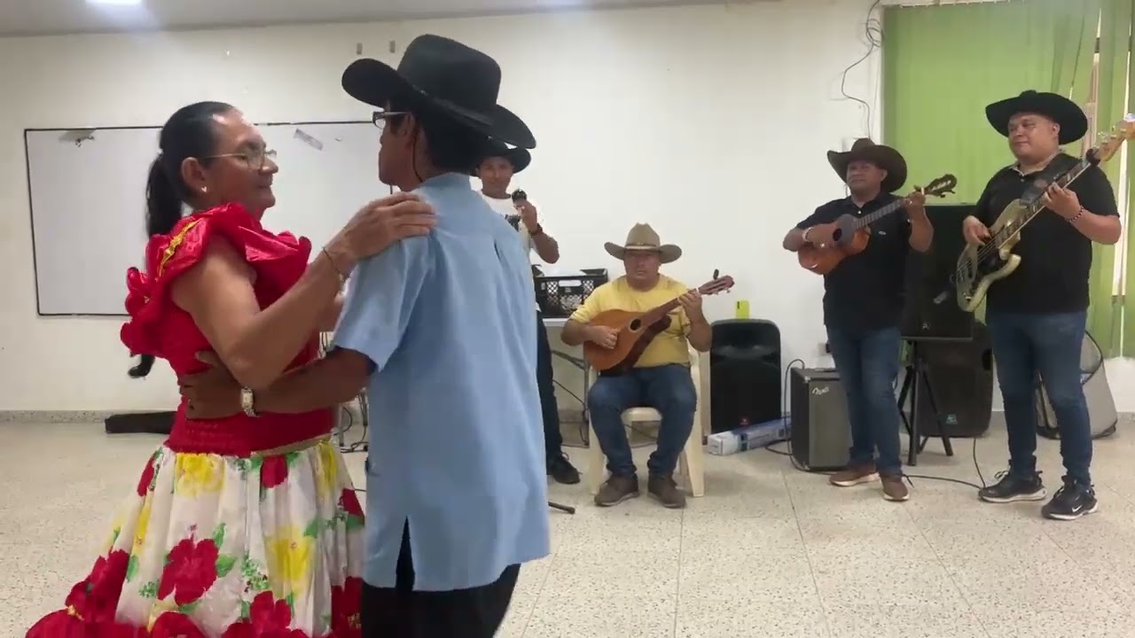 BAILE CRIOLLO