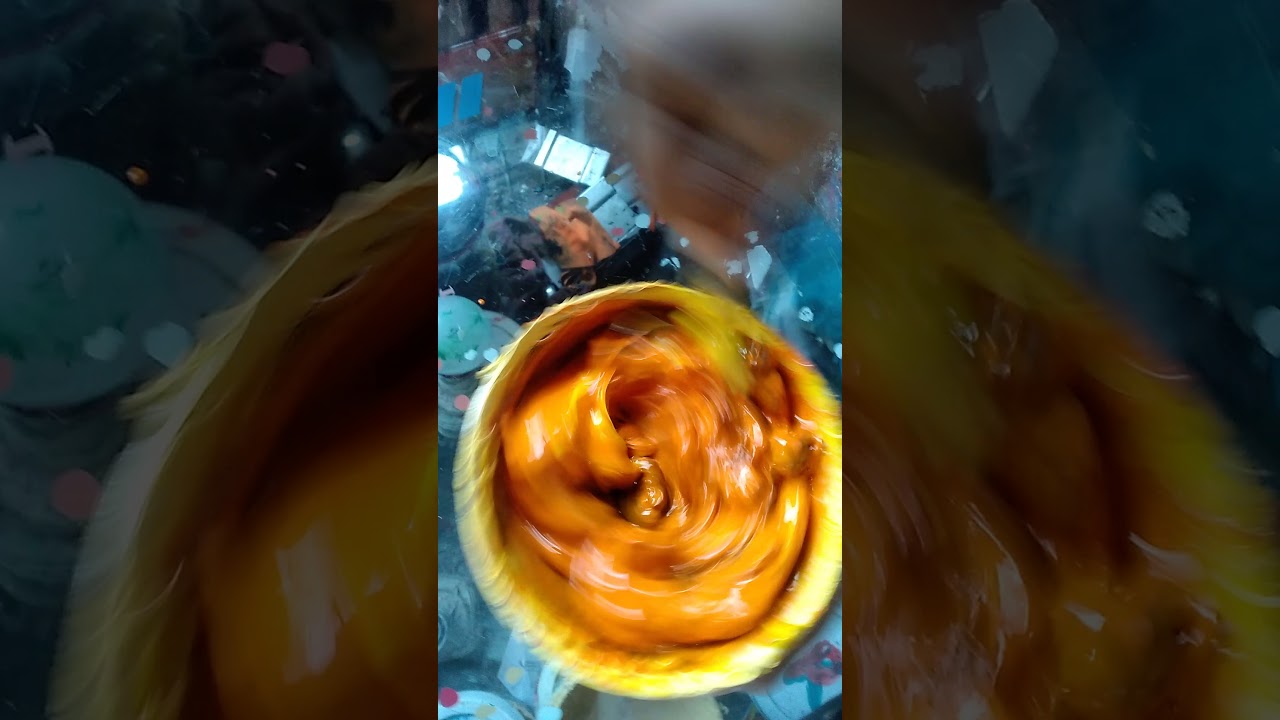 making screen printing golden yellow colour