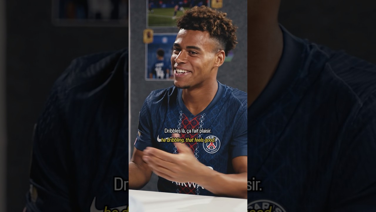 Dou&eacute; reacts to his #FC26 rating. 🎮⚽🤣