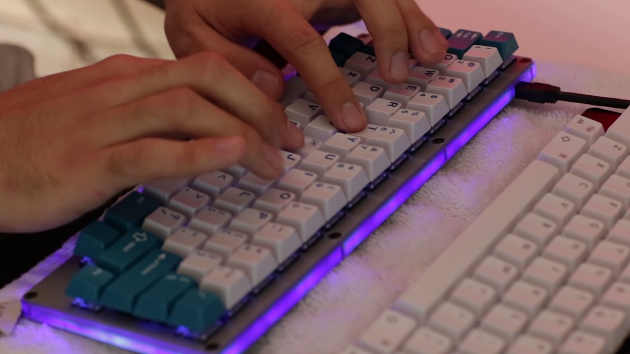 Gateron Blue vs ErgoClear