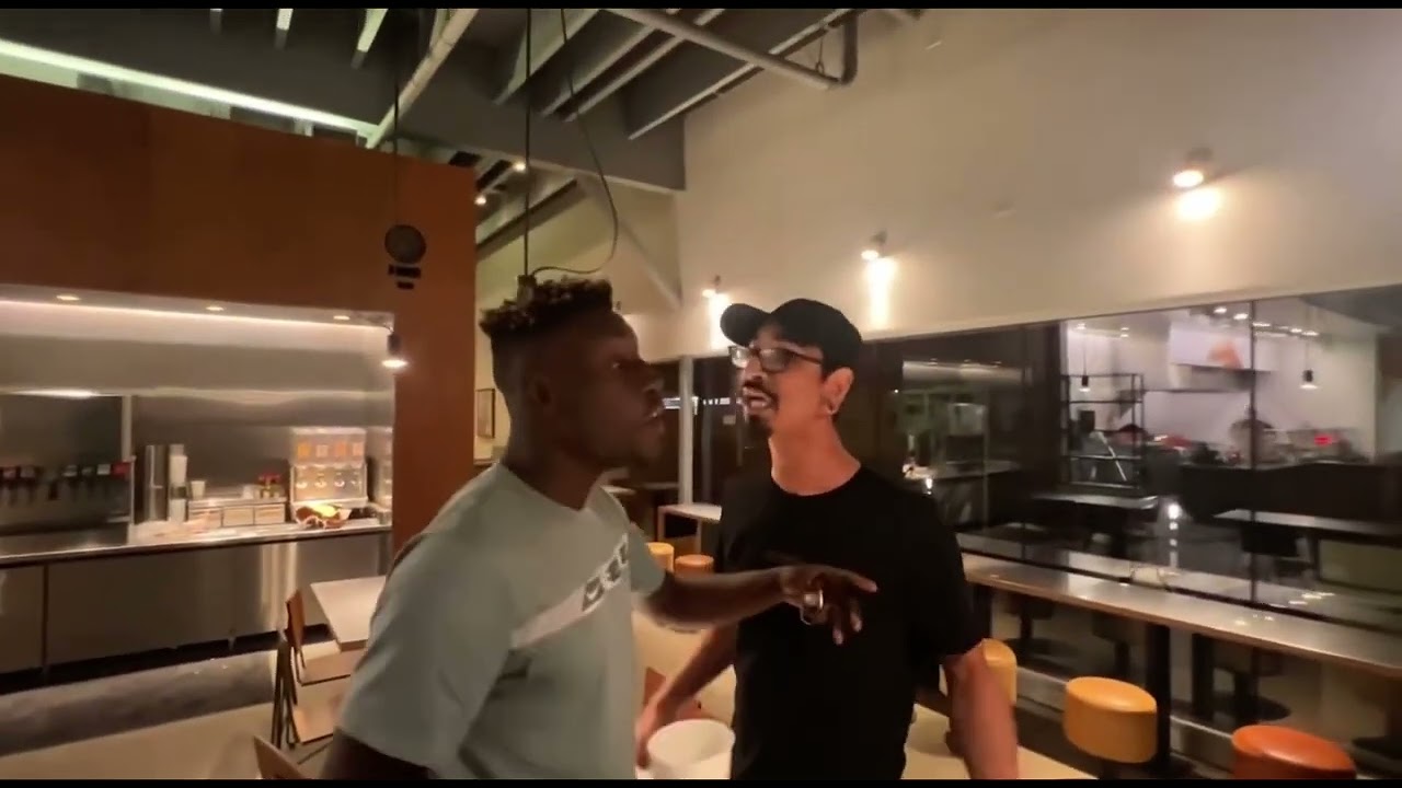 Pranking a racist chipotle employee!