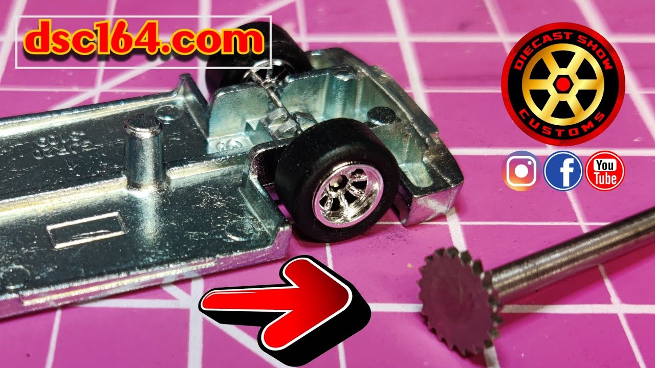 How to Remove Axles from a Metal Base