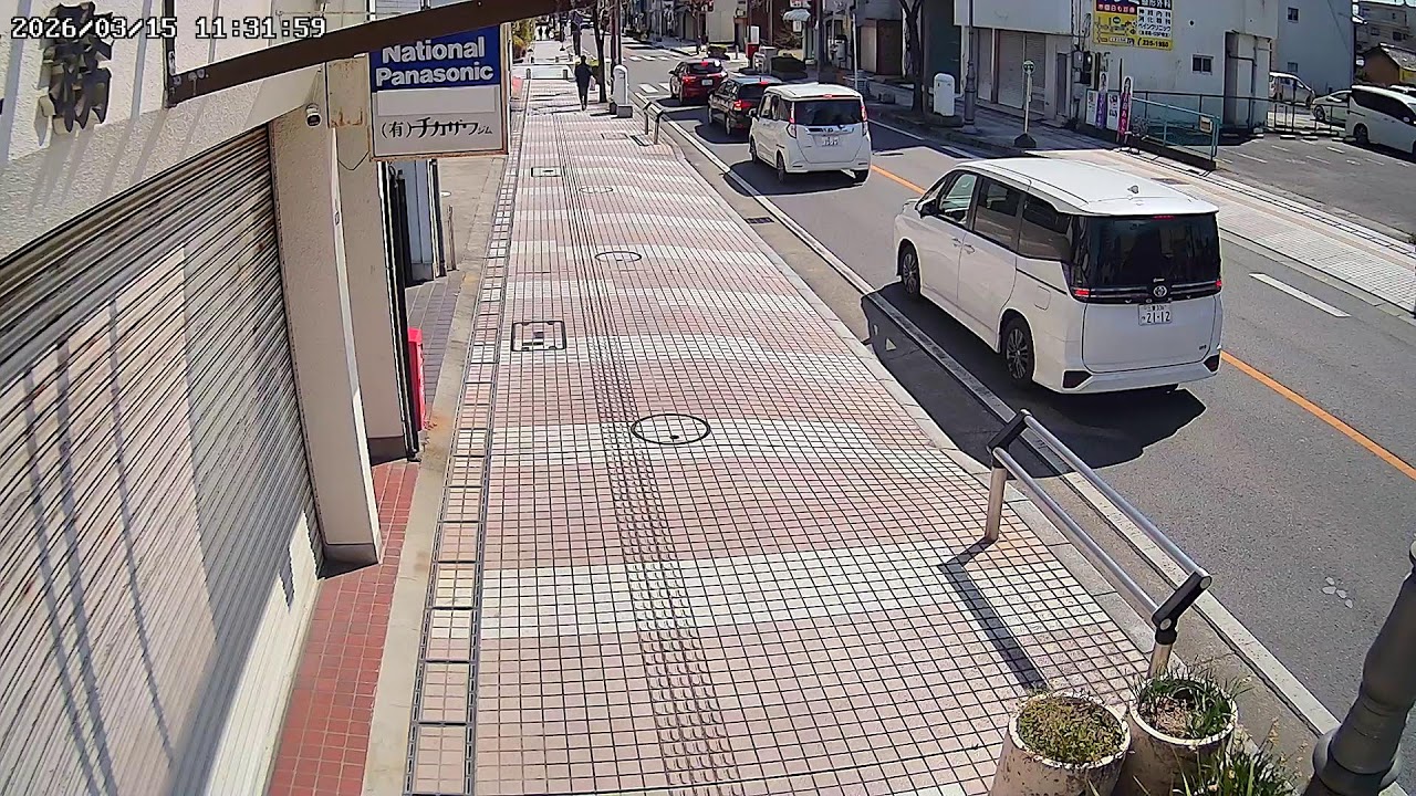 三重県津市西丸之内津新町駅前ライブカメラ Mie Tsu Nishimarunouti Live Camera.world.cam