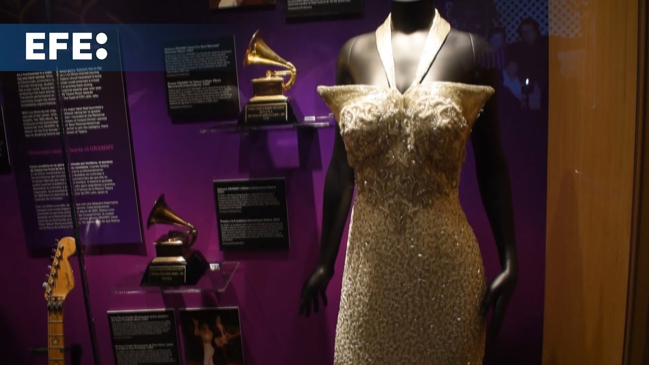 Abre exhibición de Selena que reúne objetos íntimos en momento clave para su familia