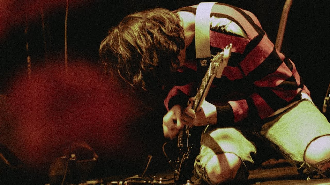 Breed - Nirvana / Sliver's (Live at Teatro De La Torre)