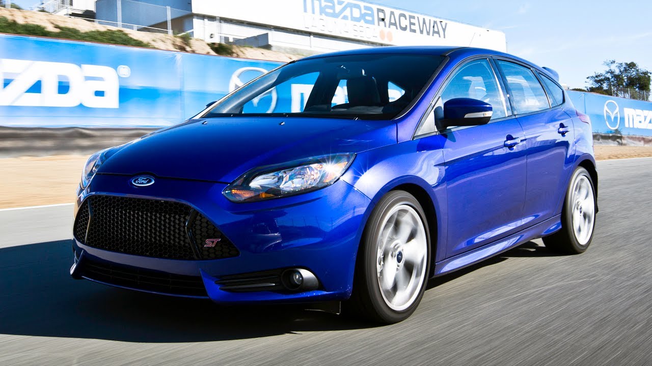 2013 Ford Focus ST Hot Lap! - 2013 Best Driver's Car Contender